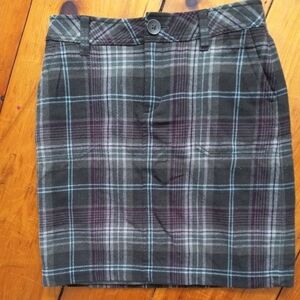 Eddie Bauer  Plaid Wool Blend Mini Skirt Size 2 Petite.